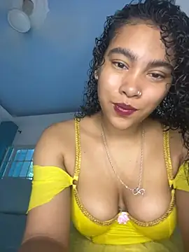 SophieD online show from March 1, 2026, 12:38 pm