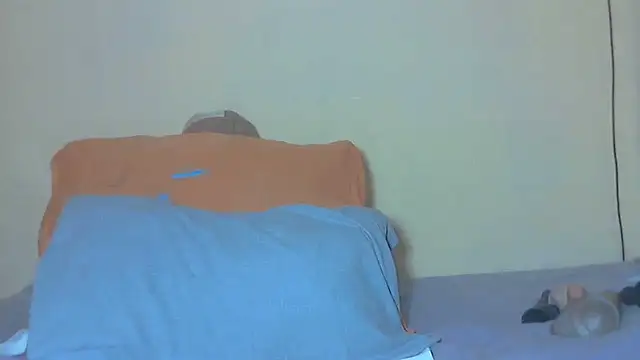 Snapshot of AnnabigpussyXO chatting on May 8, 2026, 7:34 am AnnabigpussyXO online show from May 8, 2026, 7:34 am