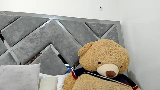 Snapshot of Sweet_Salome1 chatting on November 7, 2025, 12:10 pm Sweet Salome1 online show from November 7, 2025, 12:10 pm