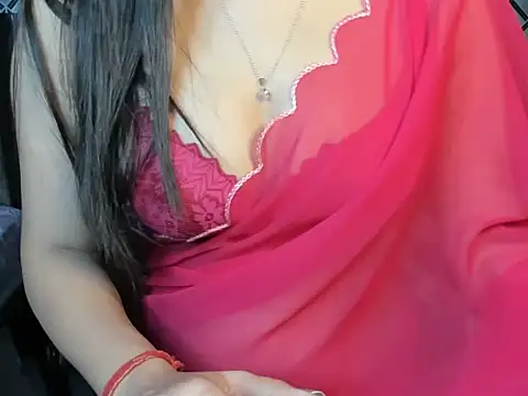 Snapshot of Evahhh4u chatting on May 18, 2026, 9:52 pm Evahhh4u online show from May 18, 2026, 9:52 pm