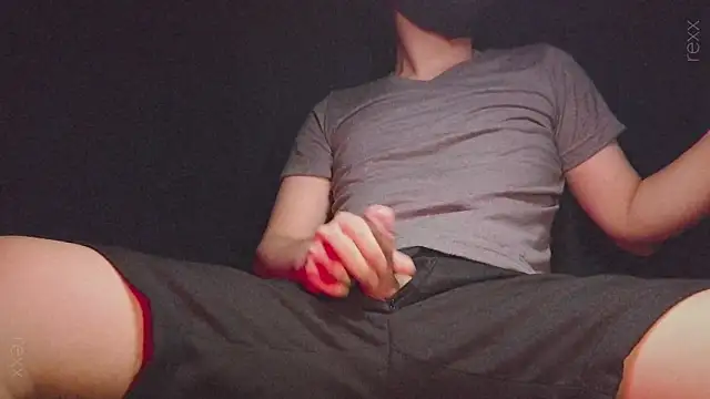 Snapshot of rexxcam chatting on November 25, 2025, 5:35 pm rexxcam online show from November 25, 2025, 5:35 pm