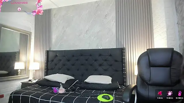 Snapshot of alicy__torres chatting on September 25, 2025, 12:11 pm alicy torres online show from September 25, 2025, 12:11 pm