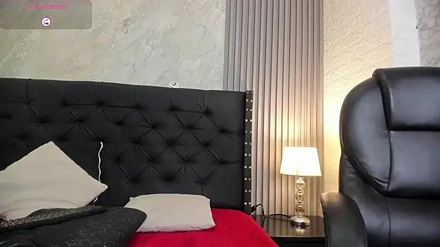 Snapshot of alicy__torres chatting on November 21, 2025, 12:15 pm alicy torres online show from November 21, 2025, 12:15 pm