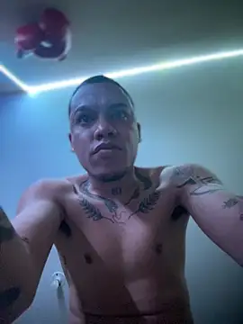 AlphaMasterXxx online show from October 10, 2025, 7:31 am