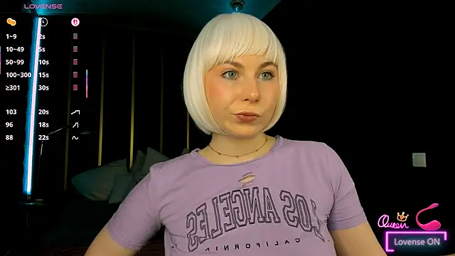Snapshot of EvaCrosby chatting on June 20, 2026, 3:39 pm EvaCrosby online show from June 20, 2026, 3:39 pm