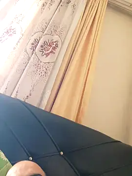 Azginboga2358 online show from October 27, 2025, 6:25 am