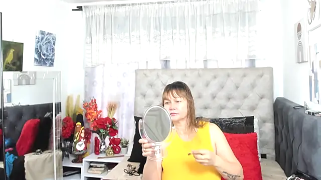 Snapshot of Victoriacoperino chatting on January 13, 2026, 2:32 pm Victoriacoperino online show from January 13, 2026, 2:32 pm