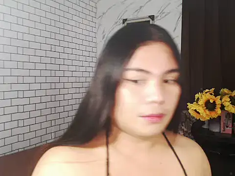 Snapshot of TSbrianaHugeCock chatting on October 13, 2025, 6:48 am TSbrianaHugeCock online show from October 13, 2025, 6:48 am