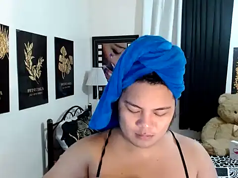 TSbrianaHugeCock online show from February 7, 2026, 11:51 am