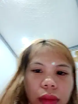 Snapshot of Sexxie_Ella22 chatting on March 11, 2026, 9:53 pm Sexxie Ella22 online show from March 11, 2026, 9:53 pm