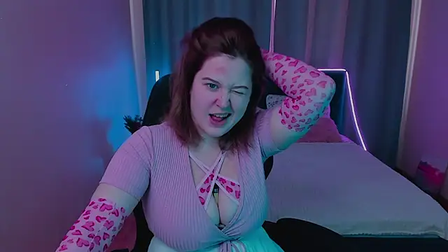 HelenHartt online show from March 7, 2026, 9:16 am