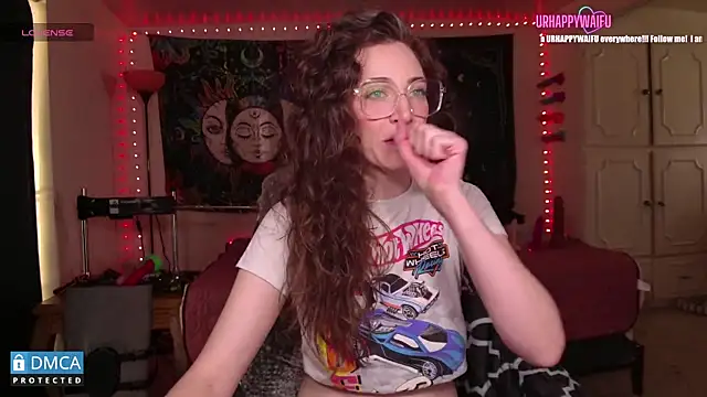 Snapshot of urhappywaifu chatting on September 9, 2025, 3:32 pm urhappywaifu online show from September 9, 2025, 3:32 pm