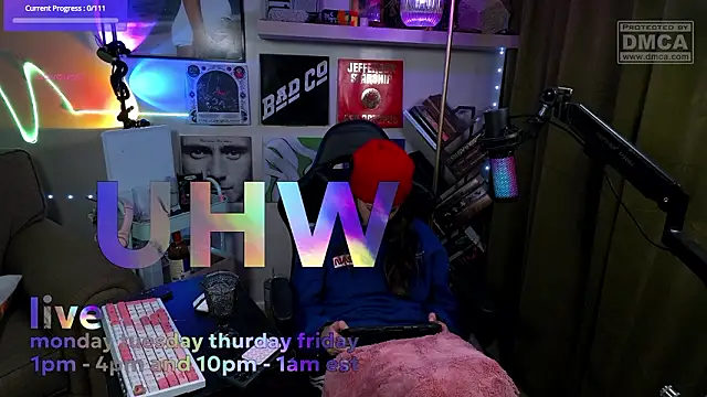 Snapshot of urhappywaifu chatting on February 9, 2026, 9:18 am urhappywaifu online show from February 9, 2026, 9:18 am