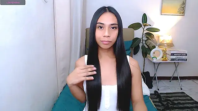 Snapshot of scarlet_smith7 chatting on June 19, 2026, 1:33 am scarlet smith7 online show from June 19, 2026, 1:33 am