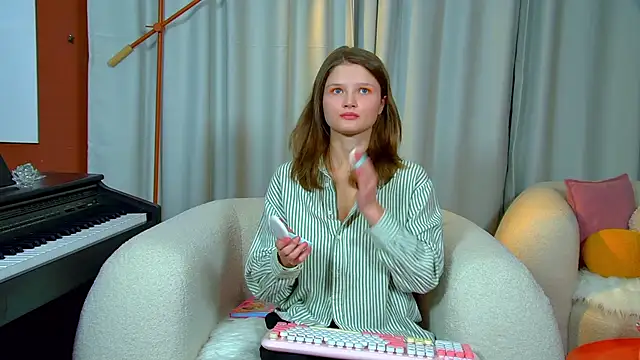 JaneRosen online show from October 15, 2025, 6:33 am