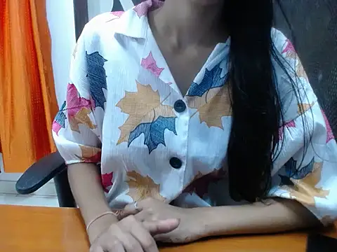Snapshot of kiya_7 chatting on June 15, 2026, 6:35 am kiya 7 online show from June 15, 2026, 6:35 am