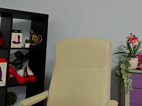 samantha darling online show from March 30, 2026, 7:32 am