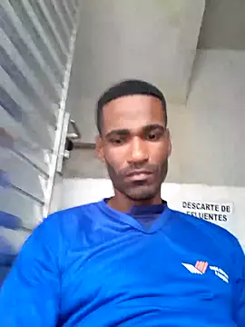 Snapshot of negrobrazil92 chatting on October 13, 2025, 1:23 pm negrobrazil92 online show from October 13, 2025, 1:23 pm