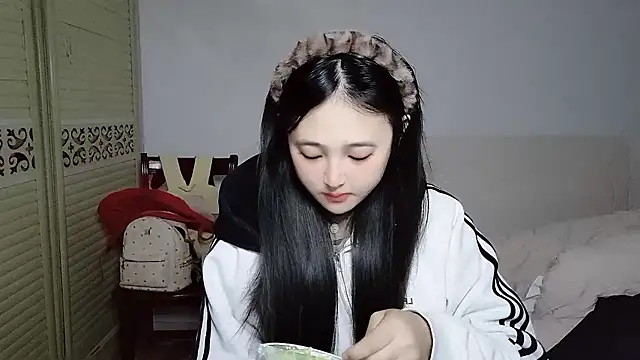 Snapshot of xxz98 chatting on January 10, 2026, 3:40 pm xxz98 online show from January 10, 2026, 3:40 pm