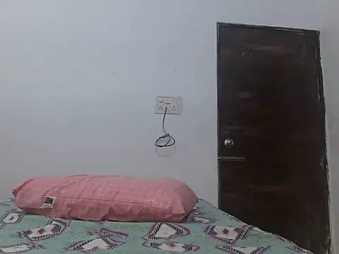 Snapshot of soya_queen chatting on January 17, 2026, 4:27 am soya queen online show from January 17, 2026, 4:27 am