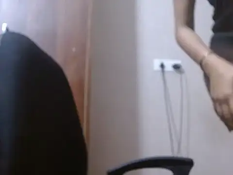 Snapshot of soya_queen chatting on April 11, 2026, 3:03 am soya queen online show from April 11, 2026, 3:03 am