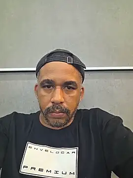 Snapshot of Paupreto19cm_ chatting on February 12, 2026, 10:53 pm Paupreto19cm online show from February 12, 2026, 10:53 pm