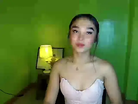 Snapshot of SultryCyraFoxmore chatting on March 6, 2026, 5:35 am SultryCyraFoxmore online show from March 6, 2026, 5:35 am