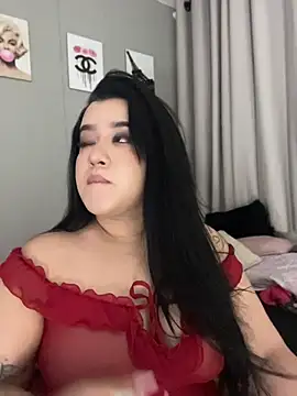 Snapshot of Aliciawhitee chatting on June 15, 2026, 2:01 am Aliciawhitee online show from June 15, 2026, 2:01 am