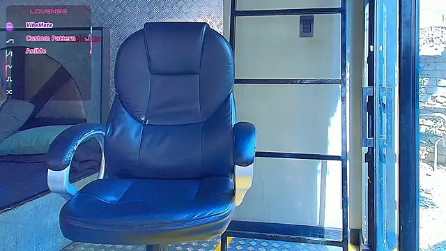 MarcusRain  online show from September 17, 2025, 7:27 pm