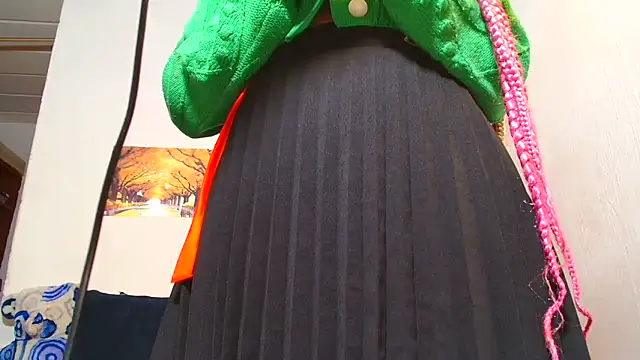 Snapshot of LoloQueen5 chatting on September 18, 2025, 7:22 am LoloQueen5 online show from September 18, 2025, 7:22 am