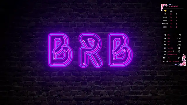 Snapshot of Violetwin chatting on January 15, 2026, 10:18 am Violetwin online show from January 15, 2026, 10:18 am