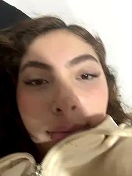 Samantha 2190 online show from October 20, 2025, 3:19 am