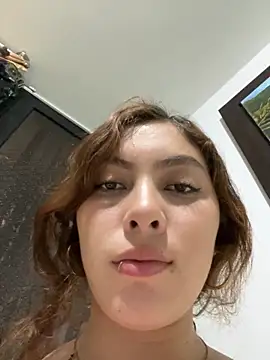 Samantha 2190 online show from November 25, 2025, 3:51 am