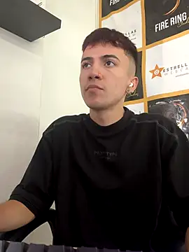 Snapshot of Mike_Benelli chatting on September 13, 2025, 2:39 pm Mike Benelli online show from September 13, 2025, 2:39 pm