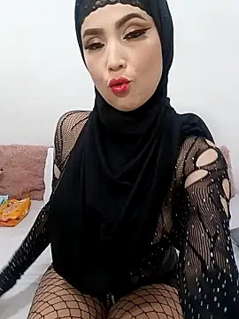 Snapshot of jamila_zair chatting on March 5, 2026, 9:54 pm jamila zair online show from March 5, 2026, 9:54 pm