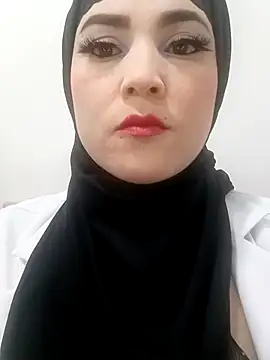 Snapshot of jamila_zair chatting on March 19, 2026, 3:12 pm jamila zair online show from March 19, 2026, 3:12 pm