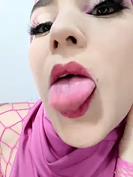 Snapshot of jamila_zair chatting on February 18, 2026, 1:51 pm jamila zair online show from February 18, 2026, 1:51 pm