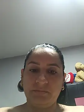 Titiss8921 online show from October 5, 2025, 1:24 pm