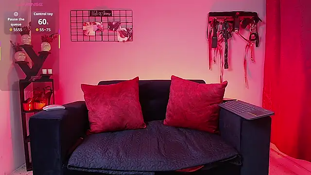 Snapshot of Daphne_Clarke chatting on November 21, 2025, 10:14 am Daphne Clarke online show from November 21, 2025, 10:14 am