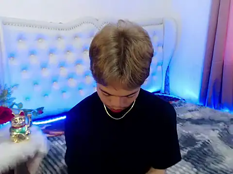 jersthebigfuckerxxx online show from October 7, 2025, 4:35 am