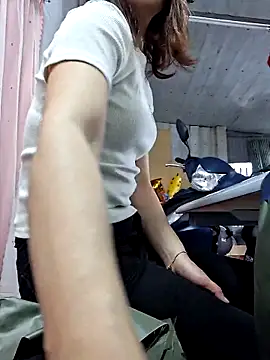 Snapshot of irina_hana chatting on March 1, 2026, 12:54 am irina hana online show from March 1, 2026, 12:54 am