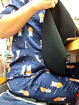 irina hana online show from October 25, 2025, 6:23 am