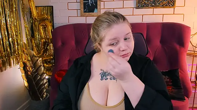 Snapshot of SladaDell chatting on February 20, 2026, 9:22 am SladaDell online show from February 20, 2026, 9:22 am