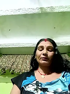 Snapshot of ZIVAA chatting on May 1, 2026, 5:18 pm ZIVAA online show from May 1, 2026, 5:18 pm