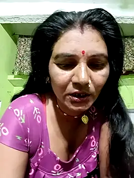 Snapshot of ZIVAA chatting on May 23, 2026, 8:02 am ZIVAA online show from May 23, 2026, 8:02 am