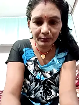 Snapshot of ZIVAA chatting on May 2, 2026, 5:23 am ZIVAA online show from May 2, 2026, 5:23 am