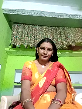 Snapshot of ZIVAA chatting on April 27, 2026, 8:12 am ZIVAA online show from April 27, 2026, 8:12 am