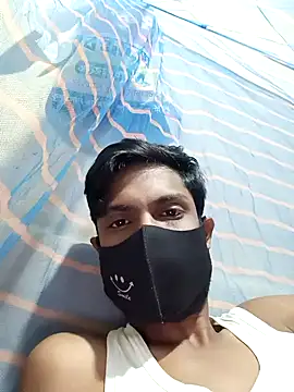 Snapshot of 96Rohon chatting on October 15, 2025, 11:24 pm 96Rohon online show from October 15, 2025, 11:24 pm