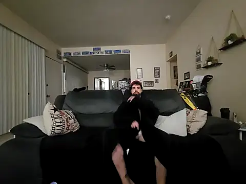 Snapshot of Str8ishVegasGuy chatting on January 14, 2026, 1:04 pm Str8ishVegasGuy online show from January 14, 2026, 1:04 pm