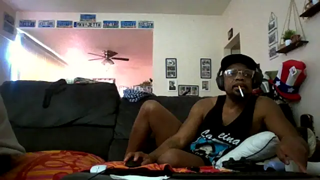 Snapshot of Str8ishVegasGuy chatting on January 18, 2026, 7:06 pm Str8ishVegasGuy online show from January 18, 2026, 7:06 pm